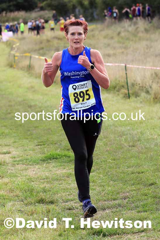 Senior women, 2022 Start Fitness NEHL, Wrekenton. Photo: David T. Hewitson/Sports for All Pics